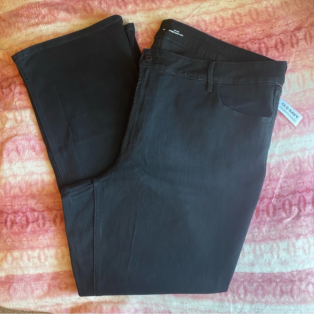 Old Navy Kicker Boot Cut Mid Rise Jeans Size 24 NWT